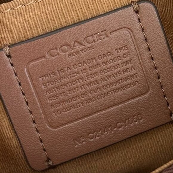COACH ASHTON BAGUETTE Shoulder Bag - Picture 9 of 9